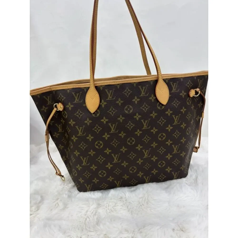 Louis Vuitton Women Pre-Loved Bag Very Good Condition